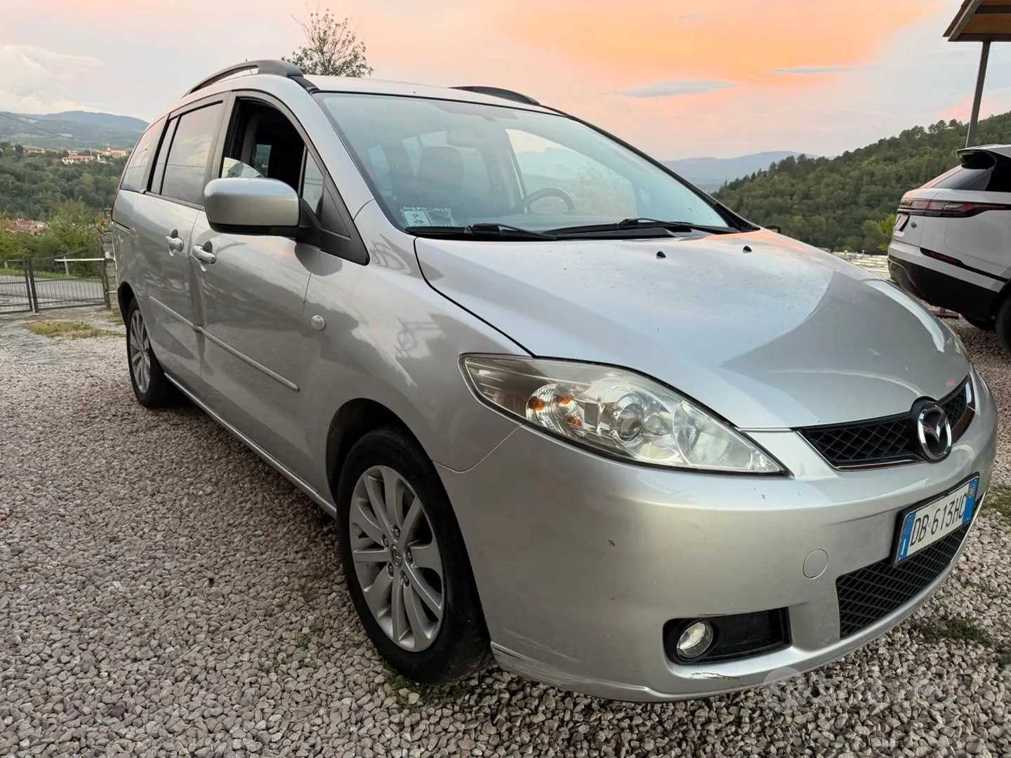 Mazda Mazda5 2006 photo 3