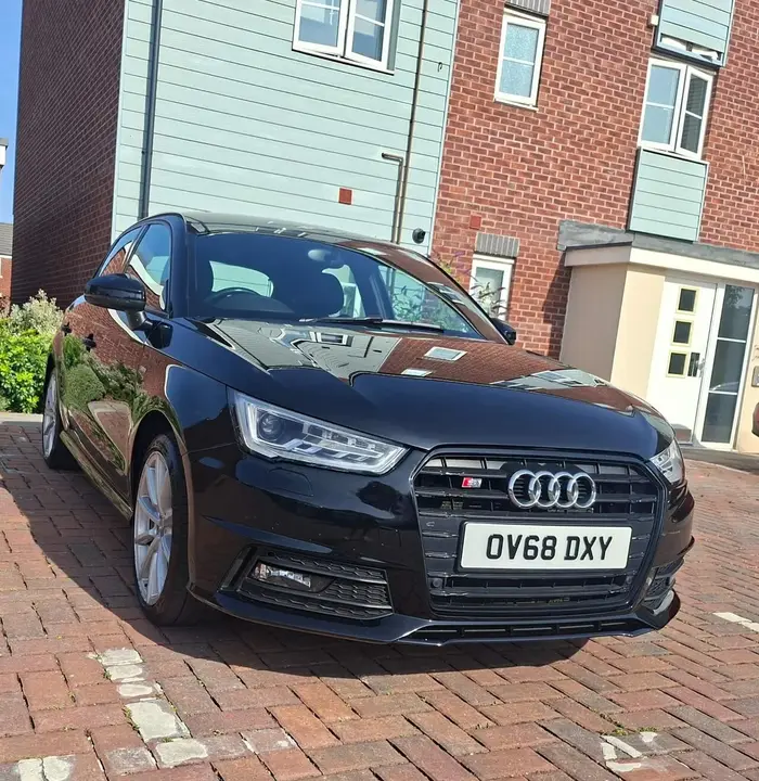 Audi A1 2018 photo 2