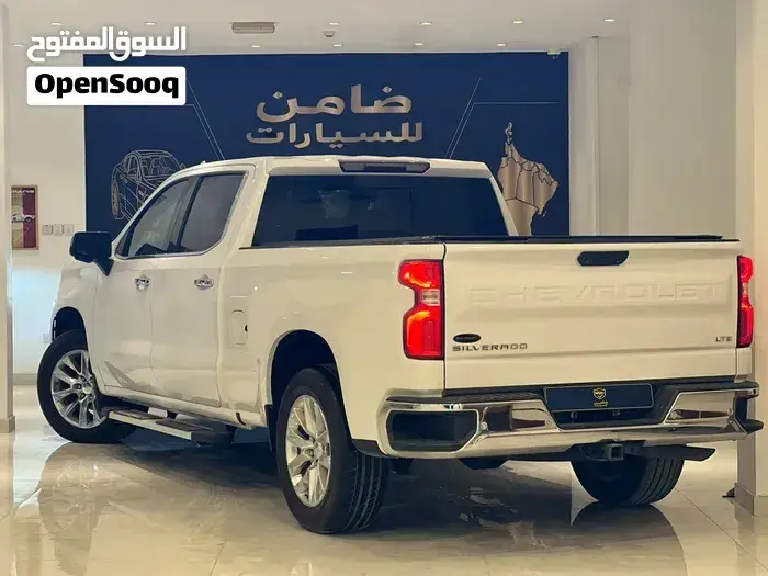 Chevrolet Silverado 2021 photo 2
