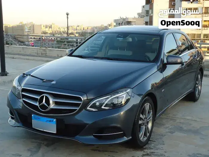 Mercedes-Benz E-Class 2016 photo 2