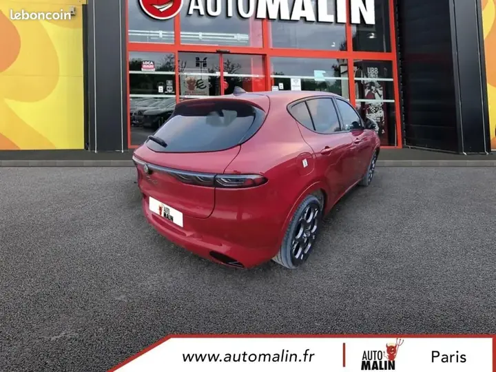 Alfa Romeo Tonale 2024 photo 2