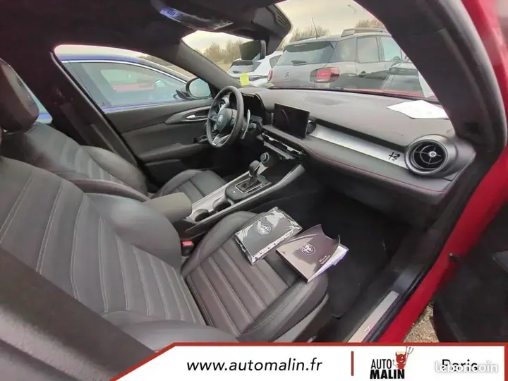 Alfa Romeo Tonale 2024 photo 3