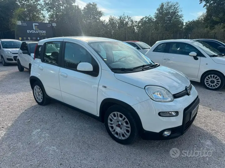 Fiat Panda 2023 photo 2