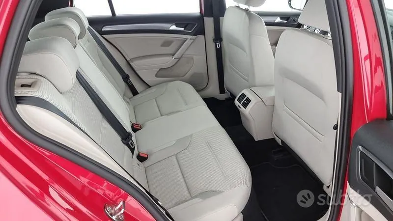 Volkswagen Golf 2020 photo 2