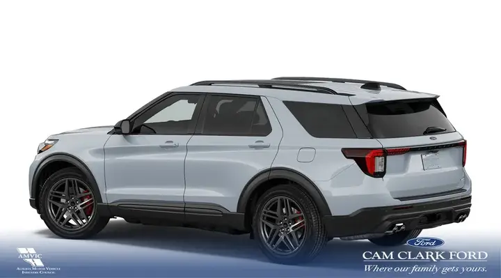 Ford Explorer 2026 photo 2