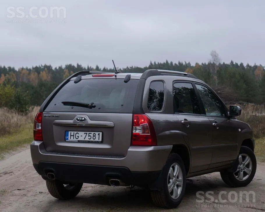 Kia Sportage 2009 photo 2