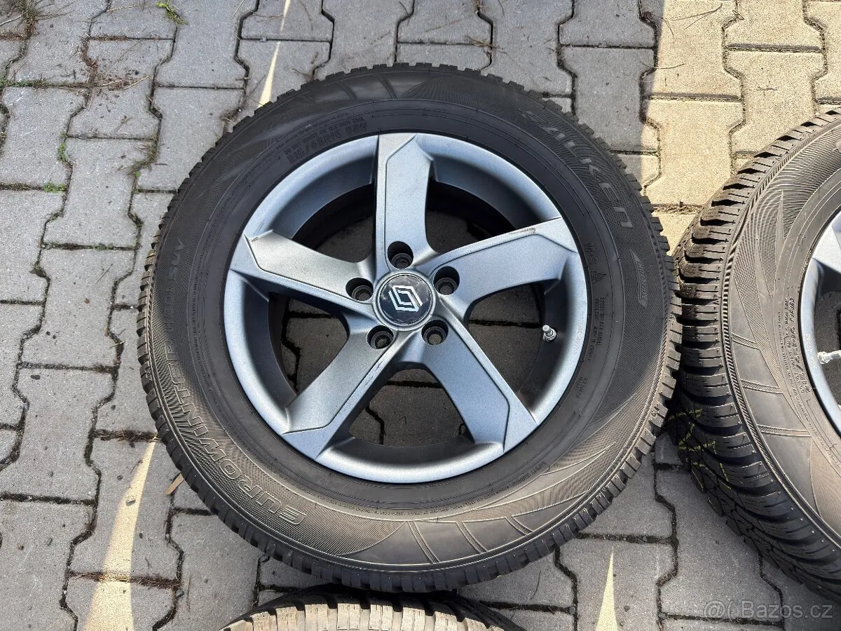 Renault Captur photo 3