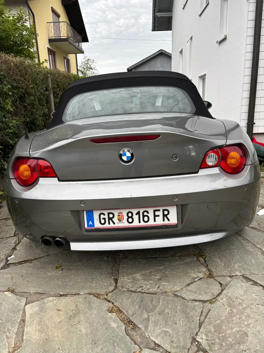 BMW Z4 2003 photo 3