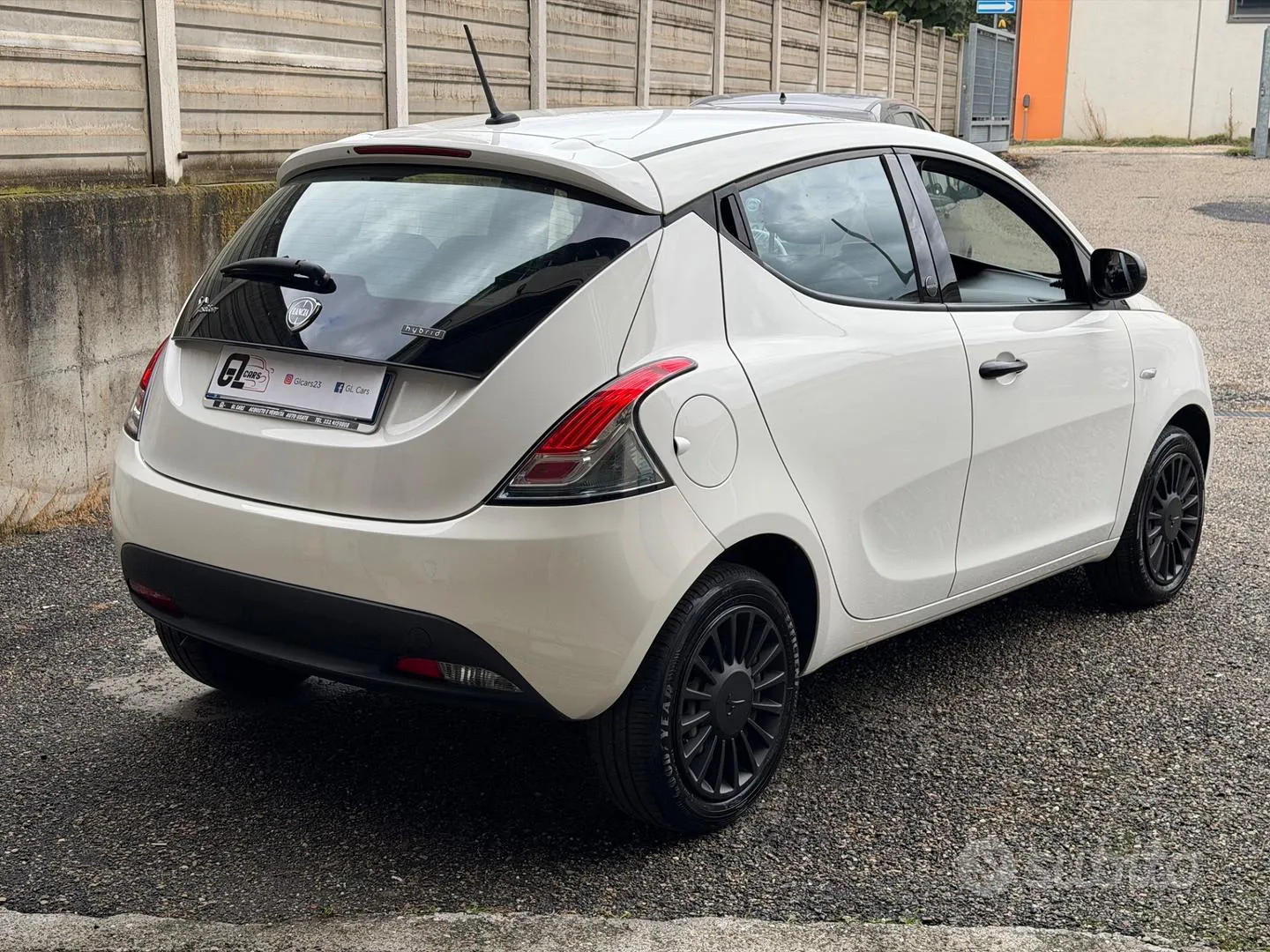 Lancia Ypsilon 2021 photo 2
