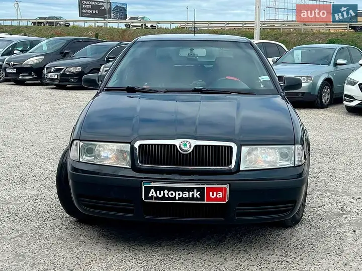 Skoda Octavia 2008 photo 2