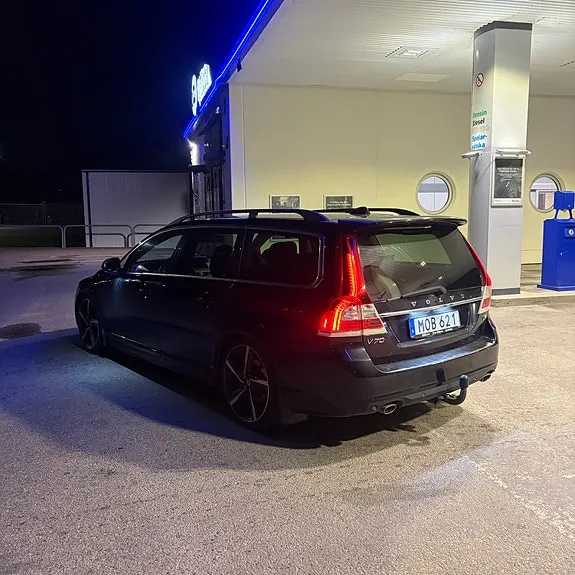 Volvo V70 2015 photo 2