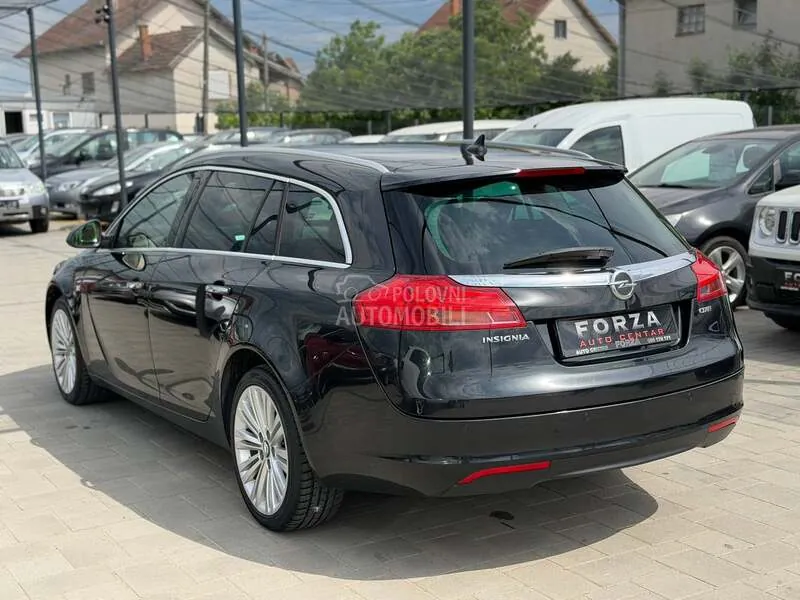Opel Insignia 2012 photo 4