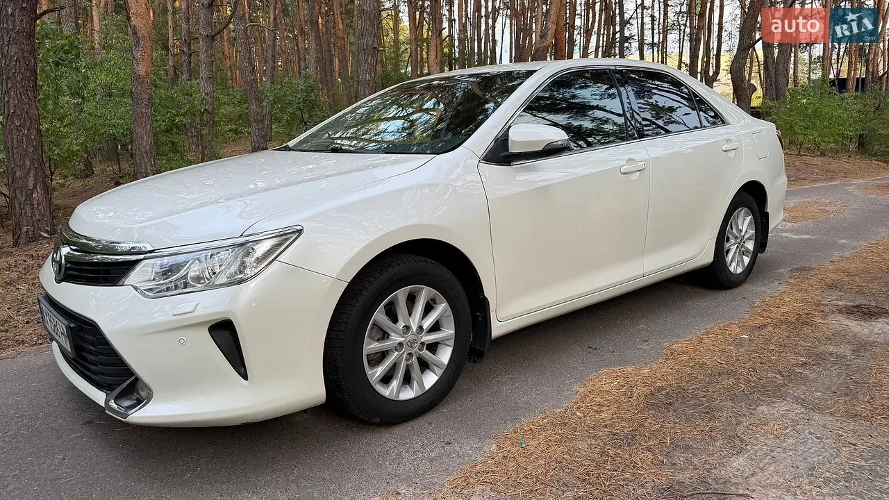 Toyota Camry 2016 photo 2