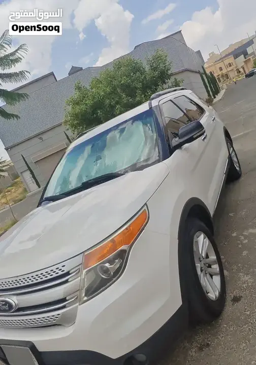 Ford Explorer 2013 photo 3