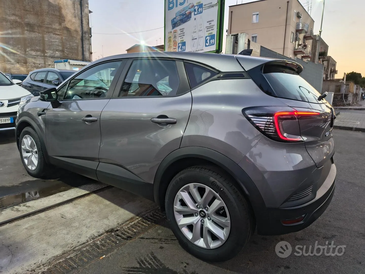 Renault Captur 2024 photo 4