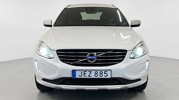 Volvo Xc60 2016 photo 2