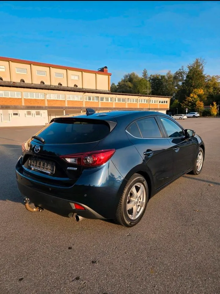 Mazda Mazda 3