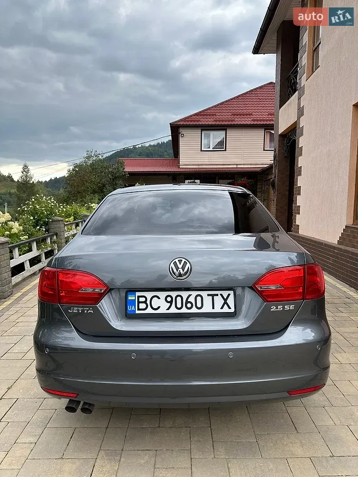 Volkswagen Jetta 2012 photo 5