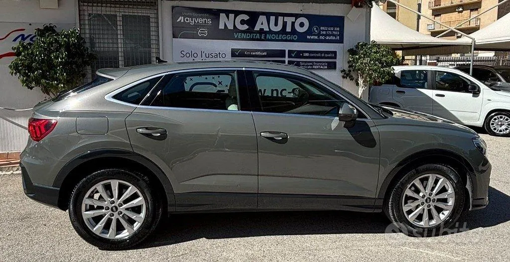 Audi Q3 2022 photo 3