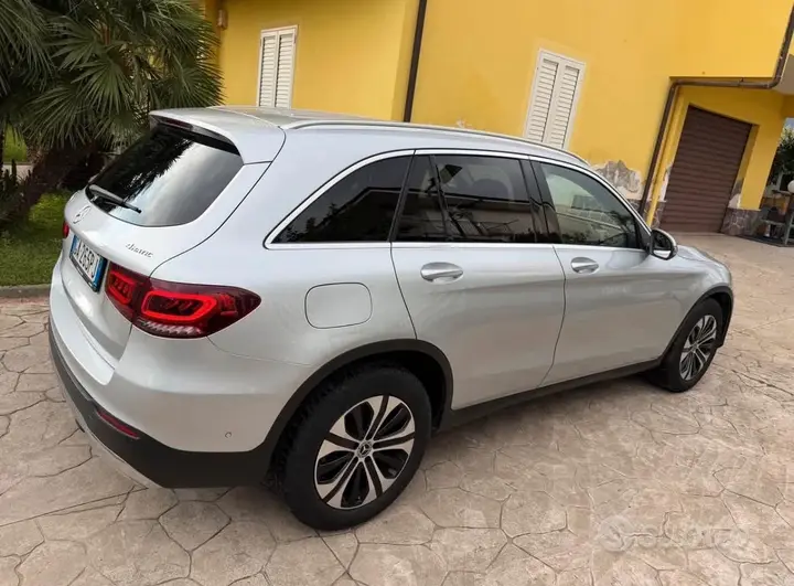 Mercedes-Benz Glc 2020 photo 2