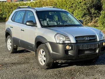 Hyundai Tucson 2005 photo 2