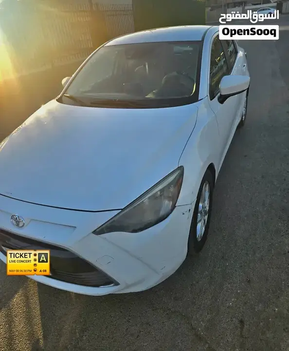 Toyota Yaris 2017 photo 2