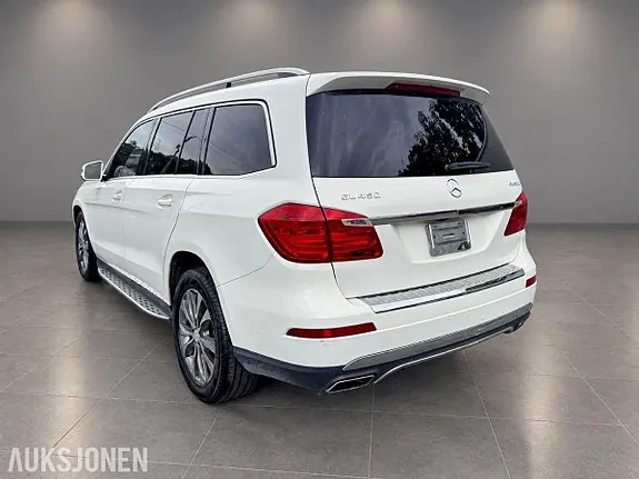 Mercedes-Benz Andre 2014 photo 2