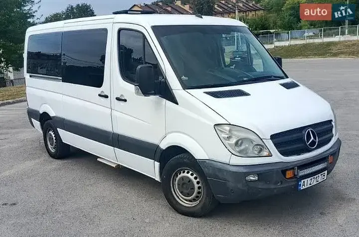 Mercedes-Benz Sprinter 2011 photo 2
