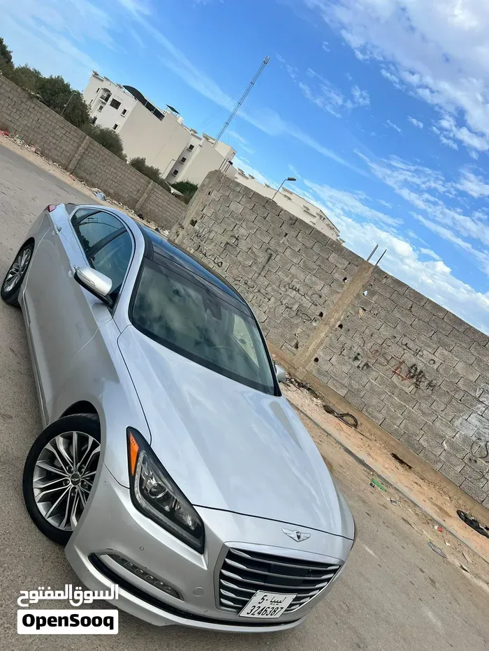 Genesis G80 2016 photo 4