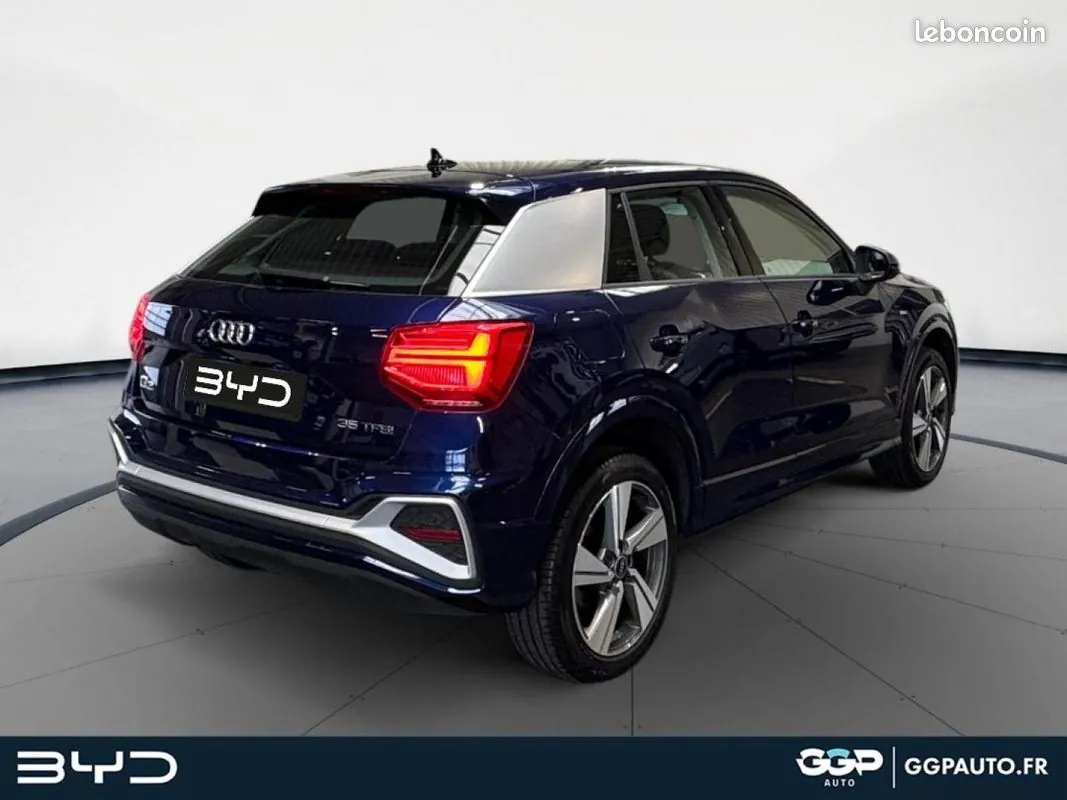 Audi Q2 2021 photo 5