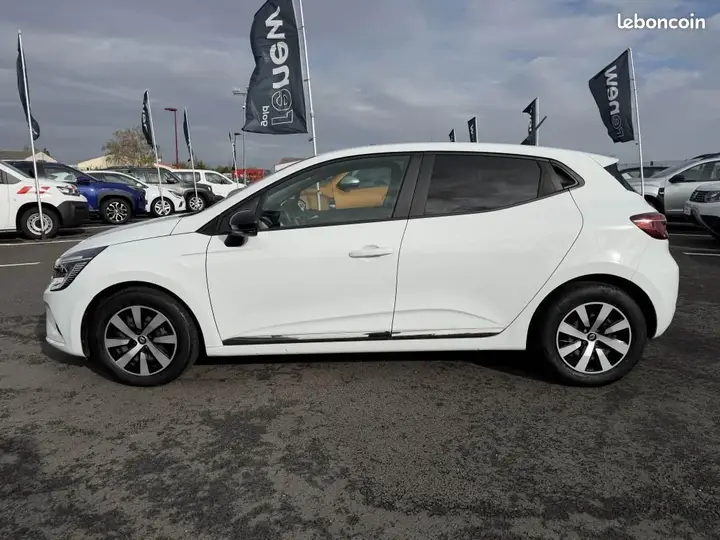 Renault Clio 2023 photo 4