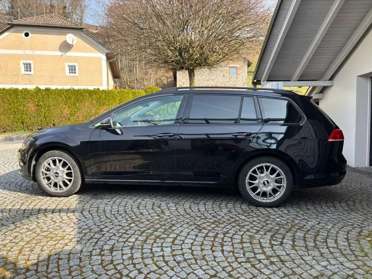 Volkswagen Golf 2015 photo 2