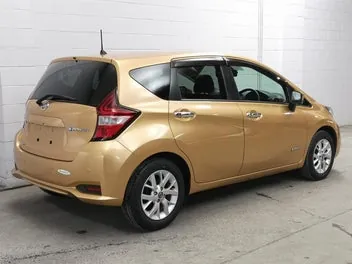 Nissan Note 2018 photo 3