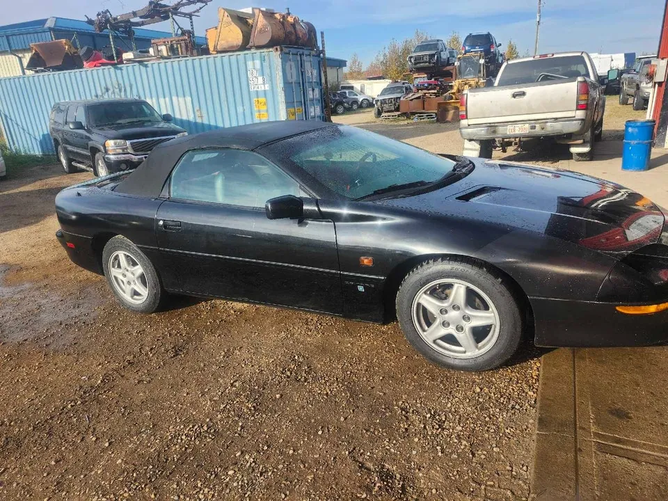Chevrolet Camaro 1994 photo 3