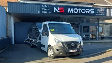 Nissan M2153