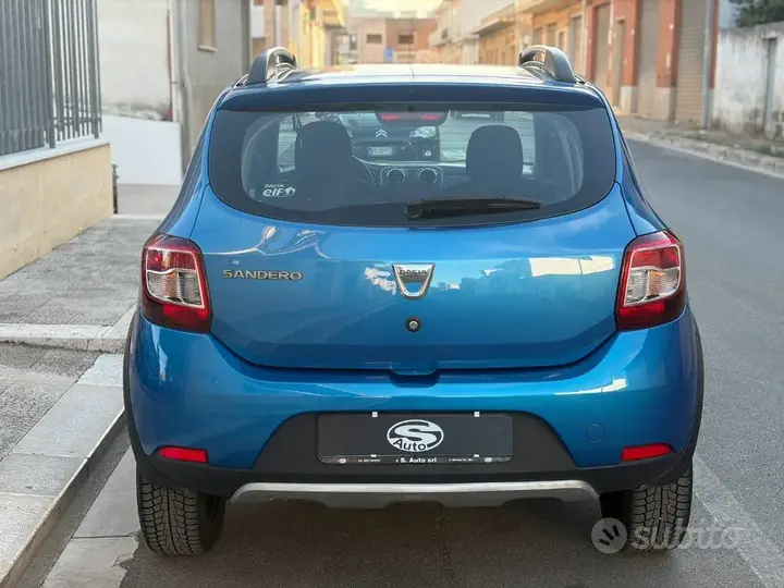 Dacia Sandero Stepway 2014 photo 4