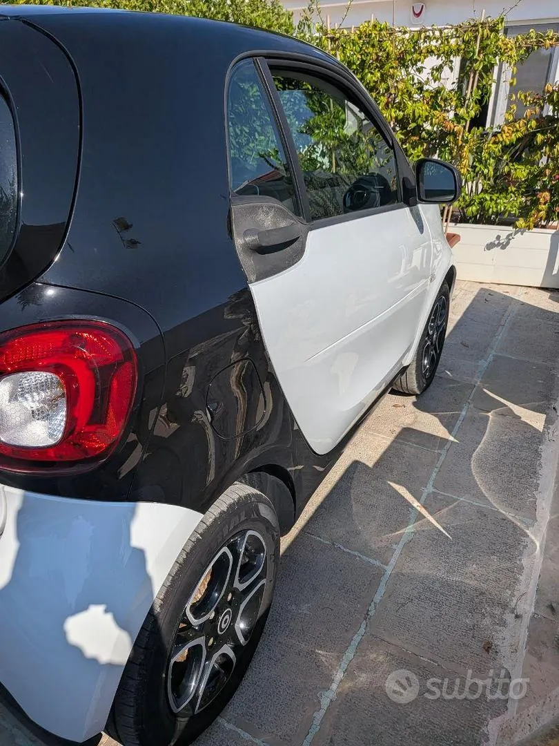 Smart Fortwo 2018 photo 3