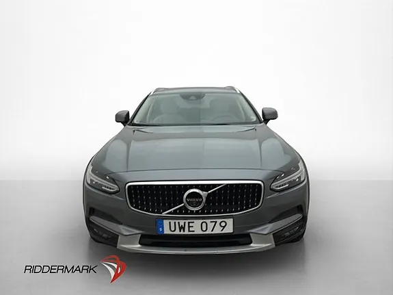 Volvo V90 Cross Country 2017 photo 2
