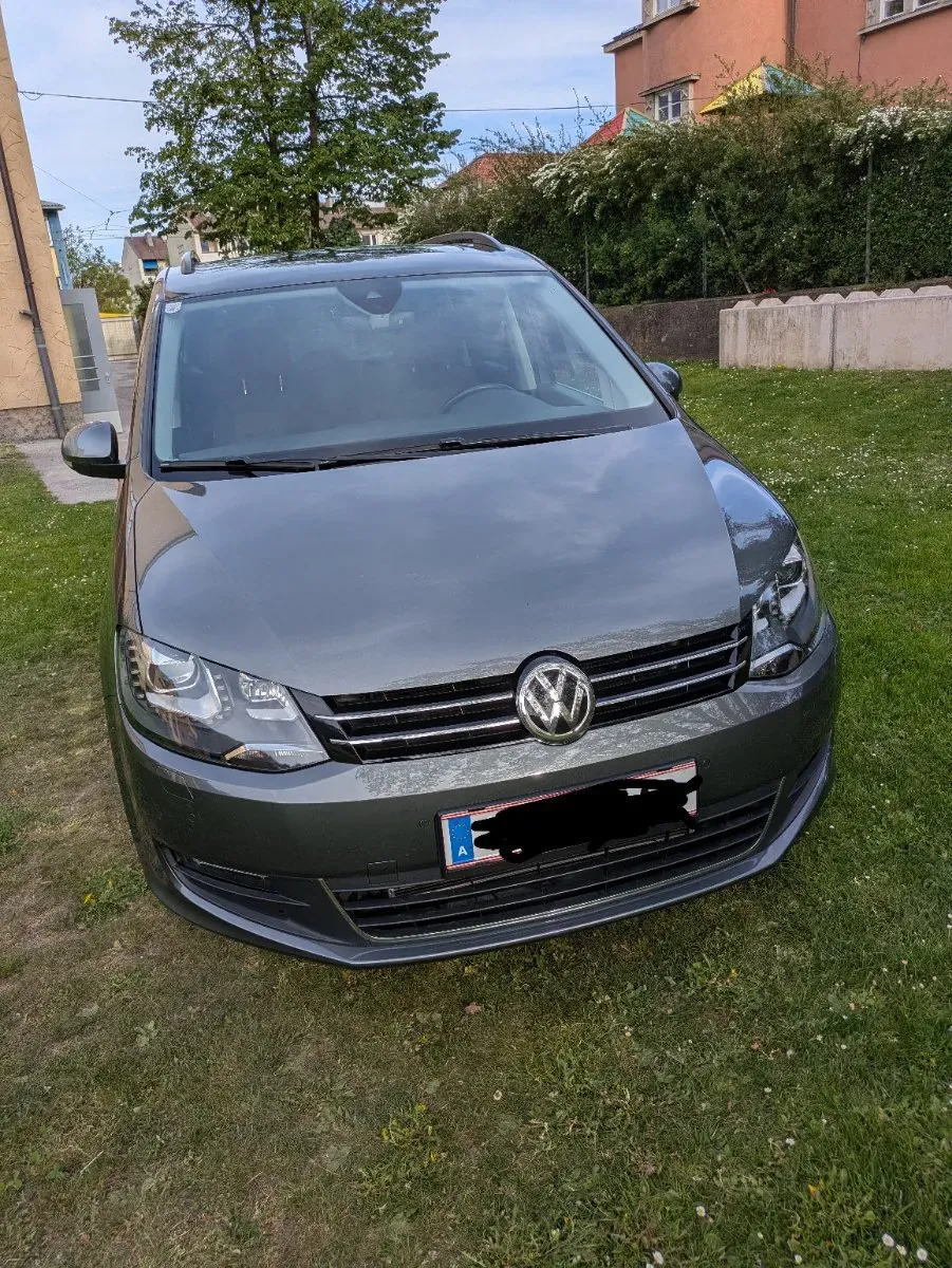 Volkswagen Sharan 2016 photo 2