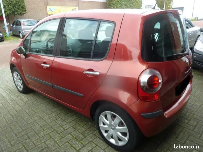 Renault Modus 2008 photo 2