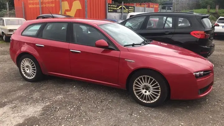 Alfa Romeo 159