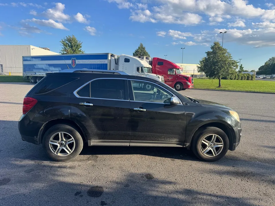 Chevrolet Equinox 2011 photo 2