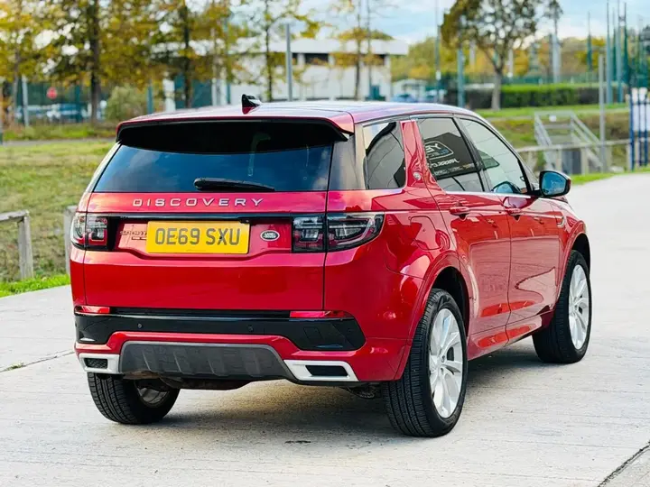 Land Rover Discovery Sport 2019 photo 3