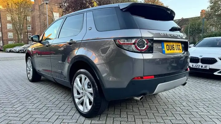 Land Rover Discovery Sport 2016 photo 5