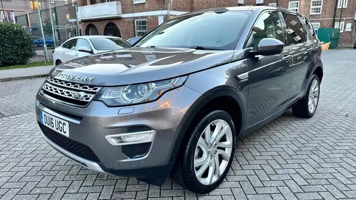 Land Rover Discovery Sport 2016 photo 4