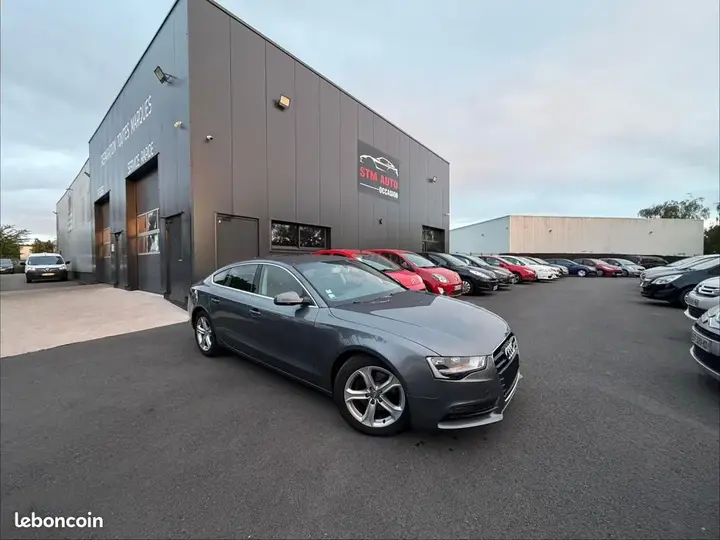 Audi A5 2012 photo 2