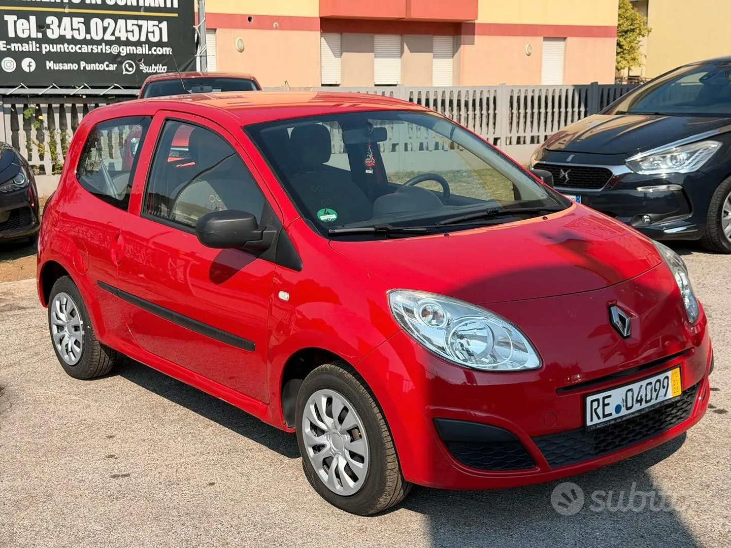 Renault Twingo 2010 photo 2
