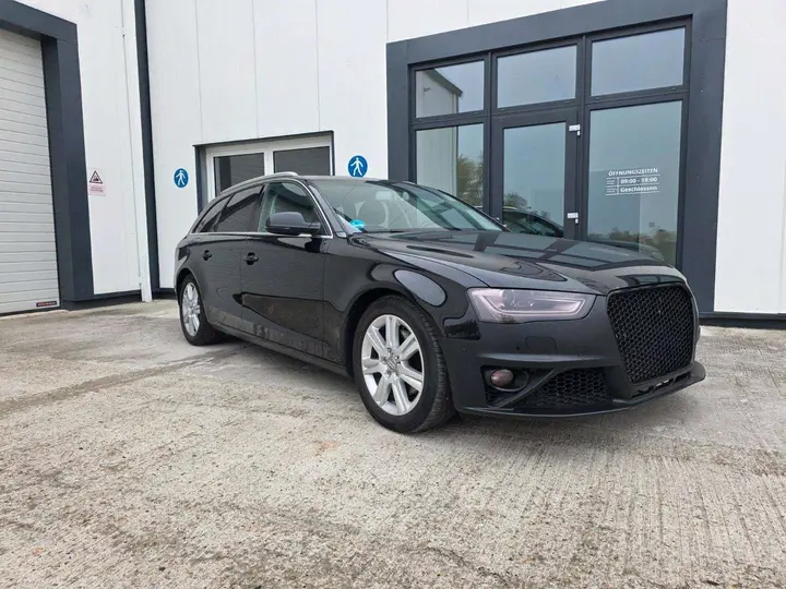 Audi A4 Avant 2014 photo 2