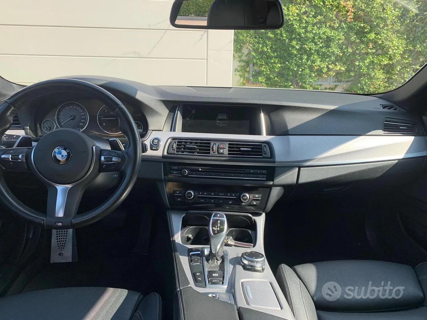BMW 5 Series 2015 photo 3