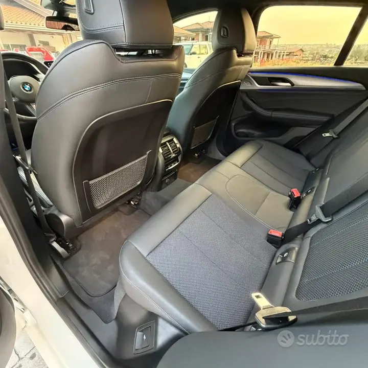 BMW X4 2026 photo 5